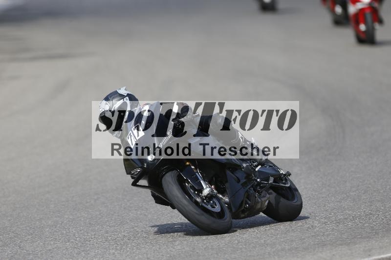 /37 09.08.2026  Pluess Motosport ADR/Einsteiger/77